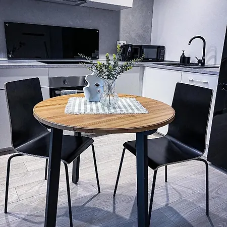 Avenida Apartment *